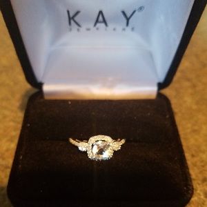 Kay Jewelers Aquamarine birthstone ring sz 5